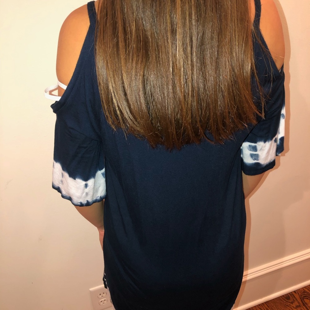 Dress - Picture 3 of 5